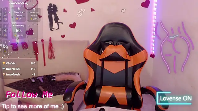 sofiacurvy_45 élő XXX-chatje