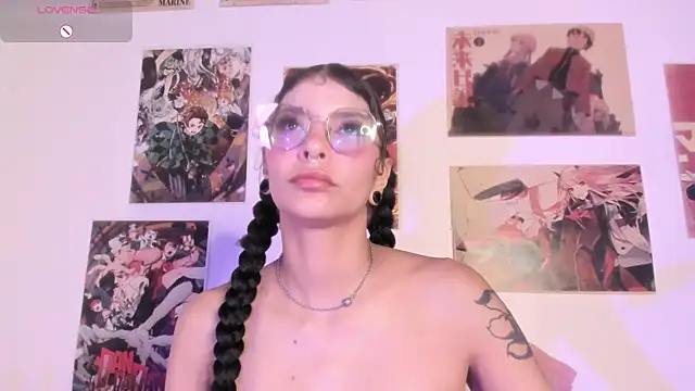 Luna-Chann Obrolan Langsung XXX