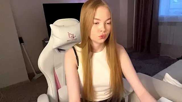 LumiSun Adlı Modelin Web Kamerası Şovu