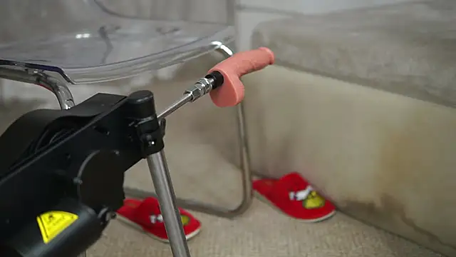 AprilHadid's Live XXX Chat