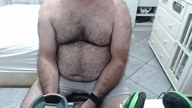 Chat +18 de MysterBearMG ao vivo