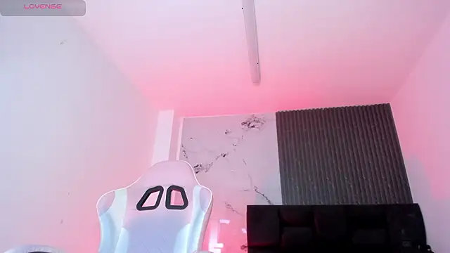 chloesagee 在線直播表演