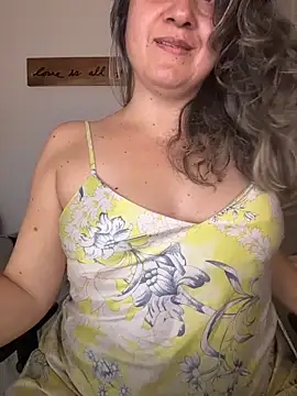 Chat XXX ao vivo de AVRAKEHDABRA