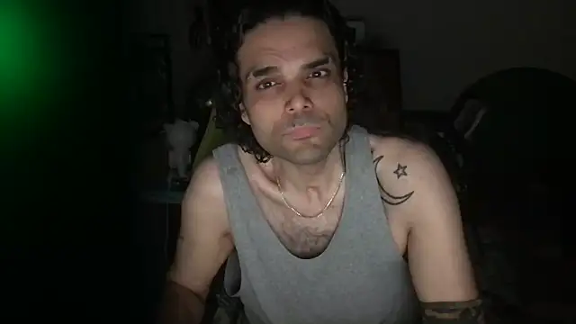 KungFuPanda001 Chat XXX in diretta