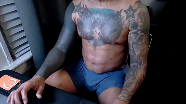 WyattBBC 在線直播表演