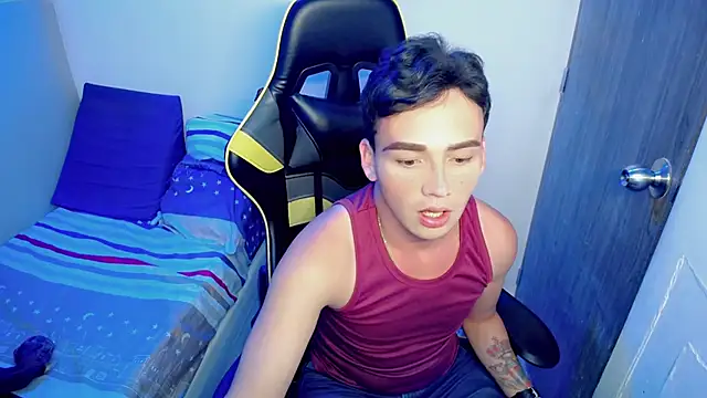 Вебкам-шоу Mathias_twinkk