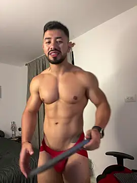 Ezzio_Scolaro live XXX chat