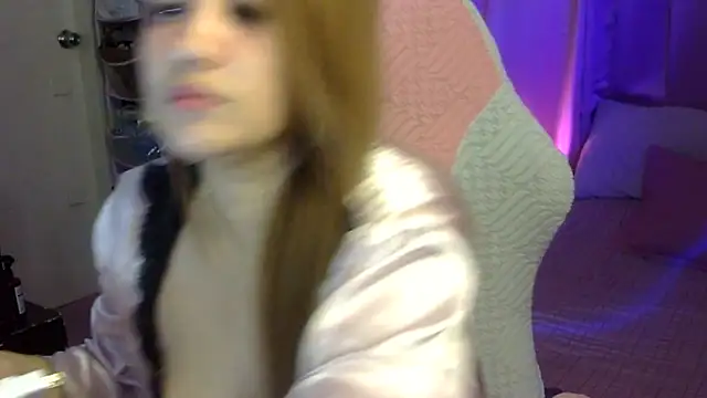 AngelHennesy: онлайн-секс-чат