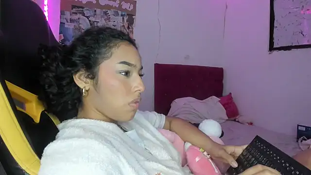 Pertunjukan Kamera Web emily_stars1