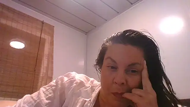 دردشة fulloferotic الجنسية المباشرة