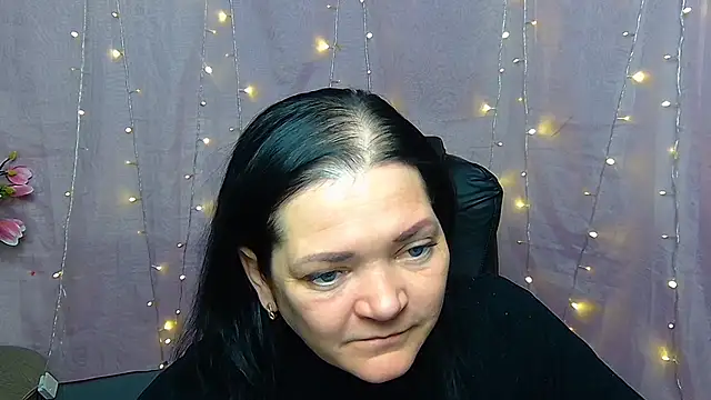 XXX chat uživo modela LauraFinn