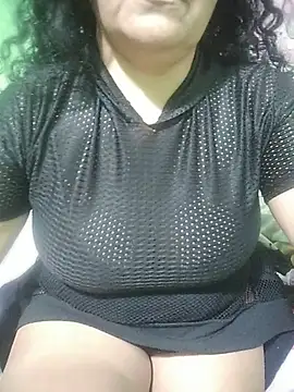 Amarantha25のライブXXXチャット