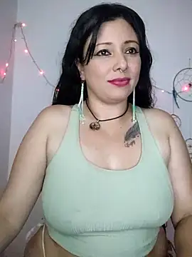 Chat XXX en directo de kristal_ktl