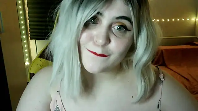 Czat XXX na żywo – Lulovia