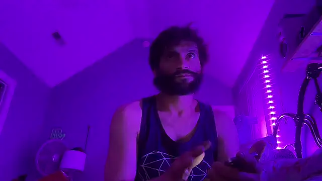 TrndSettr: вебкам-шоу