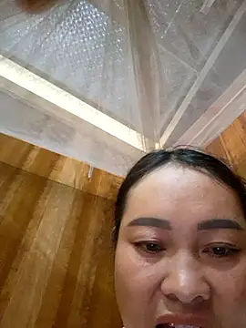 Nin-anna 在線直播表演