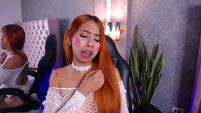 laila_stilwiills' Live XXX Chat