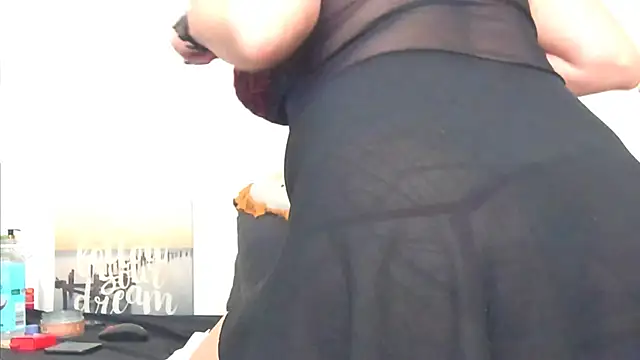 Lorena422 现场XXX聊天