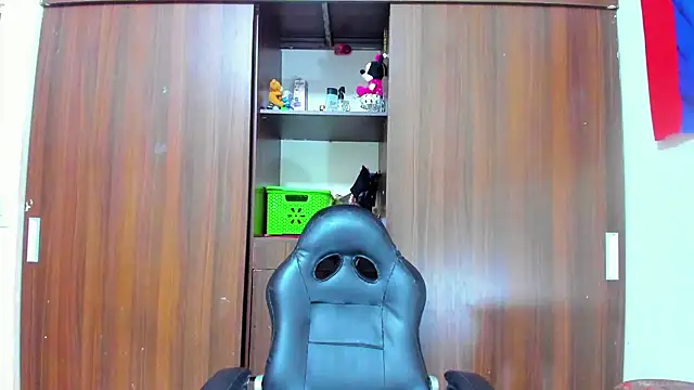 Dreamastercum_ Live XXX-chat