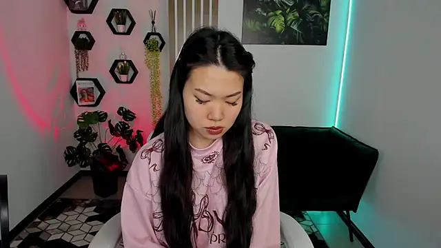 LunaPurrr's Live XXX Chat