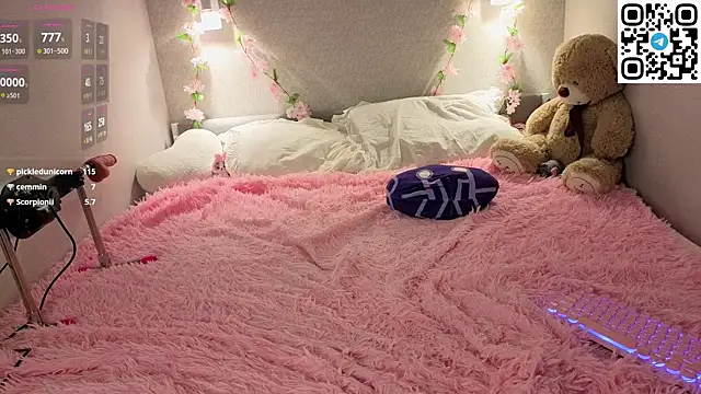 Anadeyaaa 现场XXX聊天