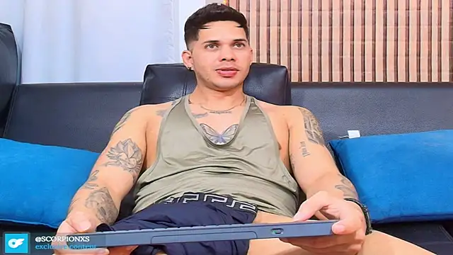 Онлайн чат XXX johan_speitzer