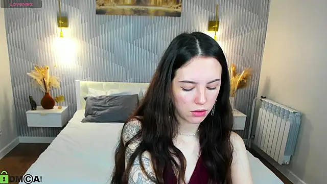 elise_robbie Chat XXX live