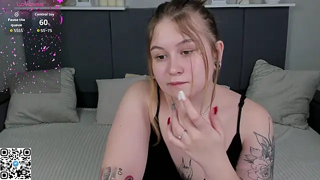 Chat +18 de MilanaXHoney ao vivo