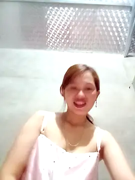 gogo-min 在線直播表演