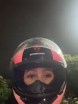 Chat +18 de _kathaLopez_ ao vivo