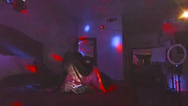 yiauana Chat XXX in diretta