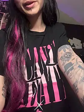 Czat XXX na żywo – MissMidnightUK