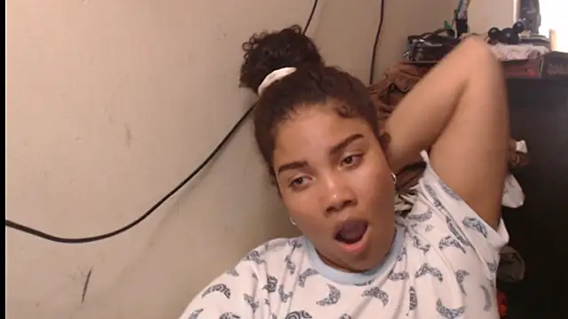 Živý XXX chat madelene