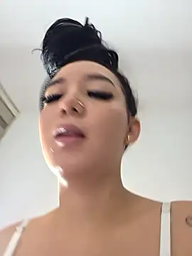 Živý XXX chat alaia_princess