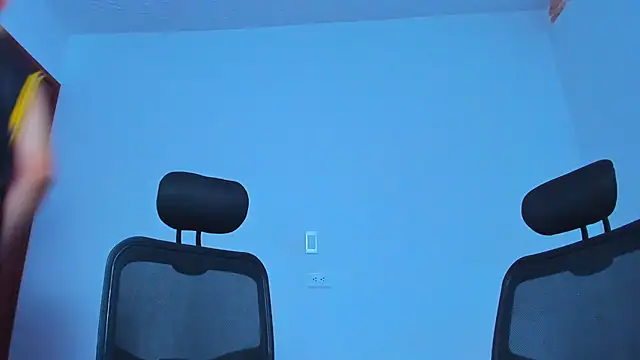 Thomas-Wil Adlı Modelin Web Kamerası Şovu