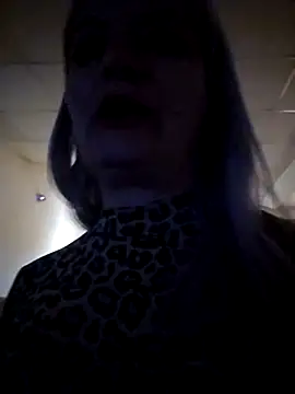 XXX chat uživo modela LadyTouch