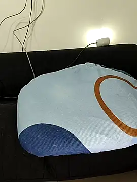 دردشة estrella_tasty الجنسية المباشرة