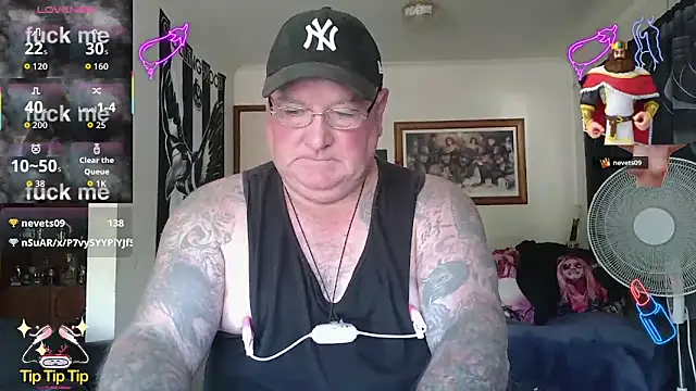 KINKYBLUEYES69 Chat XXX in diretta