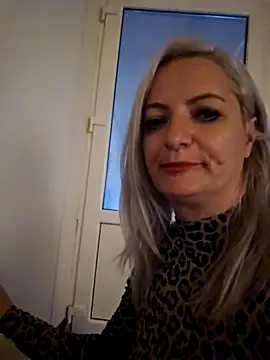 LadyTouch – Live XXX-chat