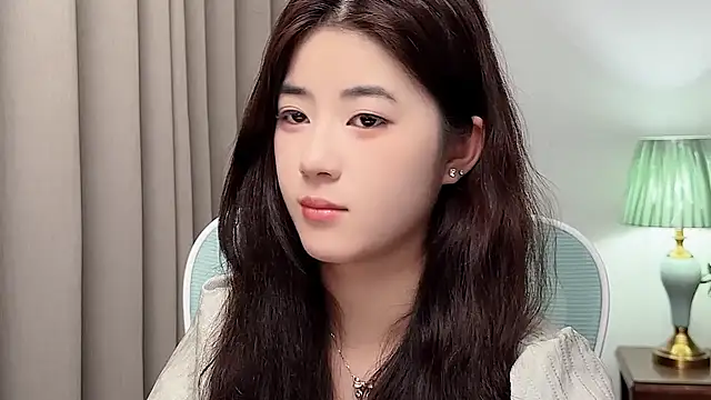 Nicole20266 在線直播表演