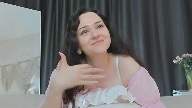 XXX chat uživo modela Camilla_Rowen