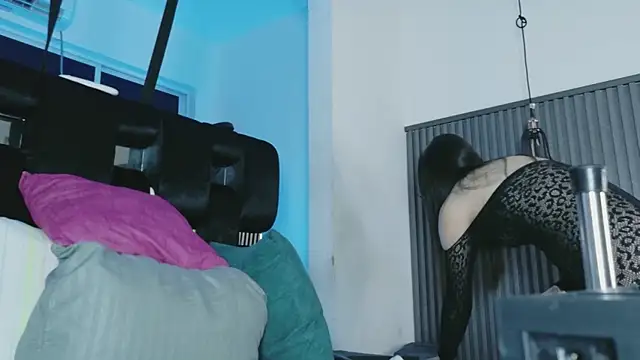 levana1 élő XXX-chatje