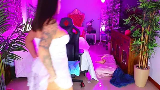 Czat XXX na żywo – ambarEvans