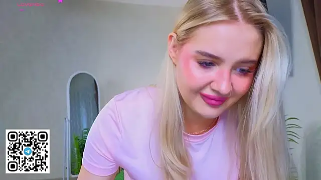 oliviabr0wn0's Webcam Show