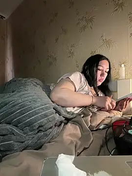 Naughtbaby_2025のライブXXXチャット