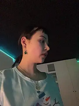 Chat XXX en directo de Just-Lilly