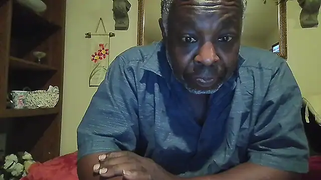 macnificent1fr Pertunjukan Webcam