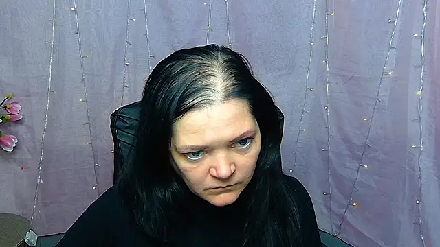 Chat XXX en directo de LauraFinn