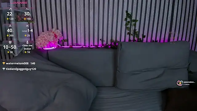 Lori_Bllossom élő XXX-chatje