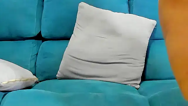 Czat XXX na żywo – Sami_Hotie1